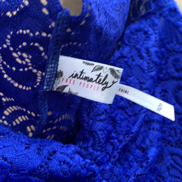 Free People Dark Blue Lace Crop Top - Picture 2 of 4